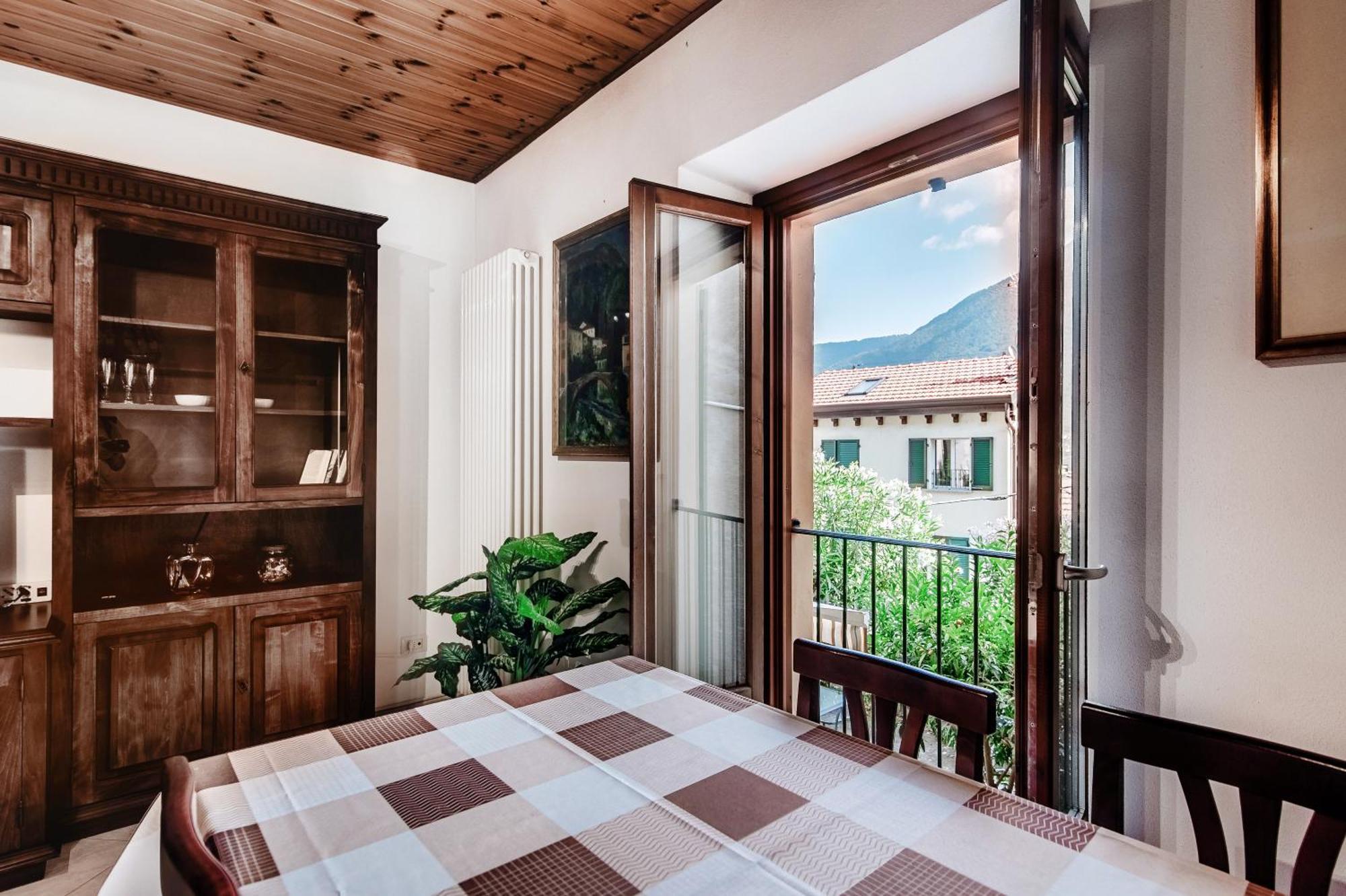 Delizioso Bilocale Vista Lago Colonno Экстерьер фото