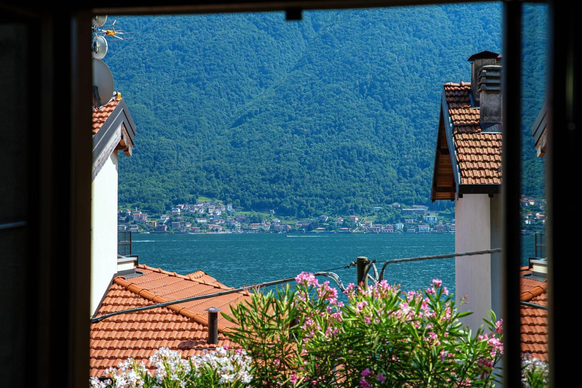Delizioso Bilocale Vista Lago Colonno Экстерьер фото